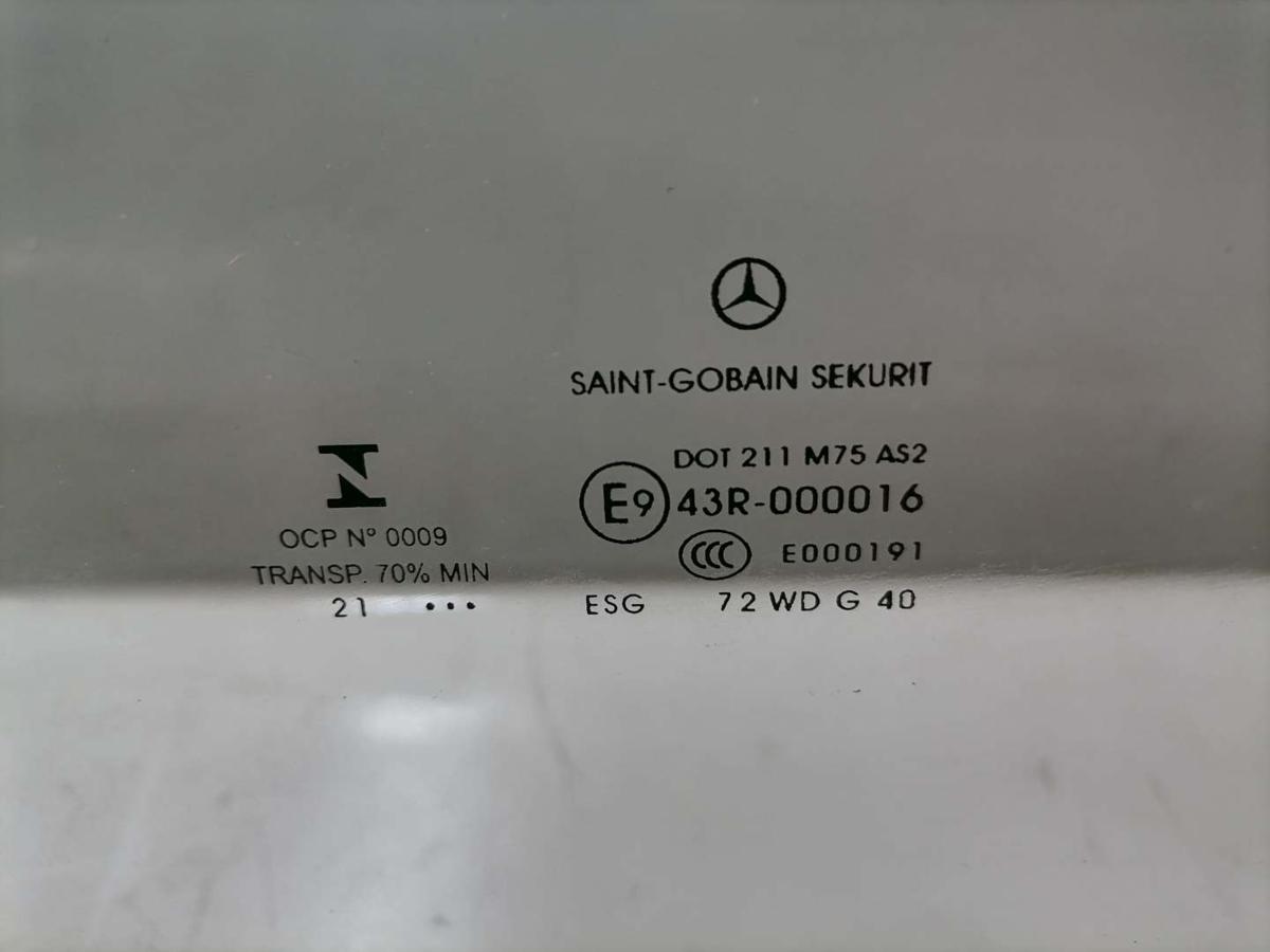 Mercedes Vito 447 original T&uuml;rscheibe vorn links Bj.2022